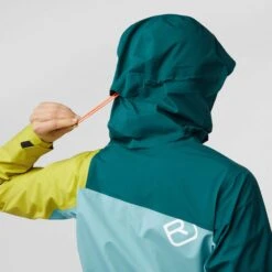 Ortovox WESTALPEN 3L LIGHT JACKET W Damen - Hardshelljacke -Camping Serien Laden 5638014031 m westalpen 3l light jacket w ortovox 24